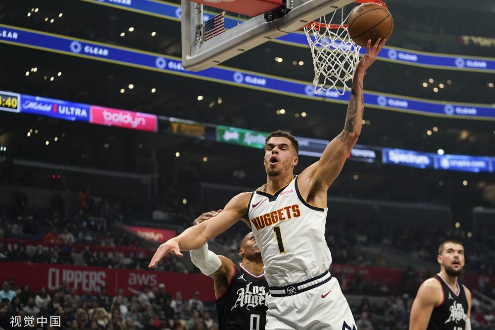 在竞速中尽 在竞速中尽