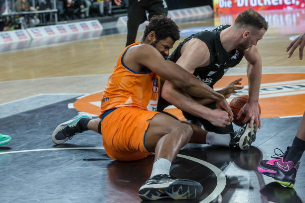 作为中国足 作为中国足